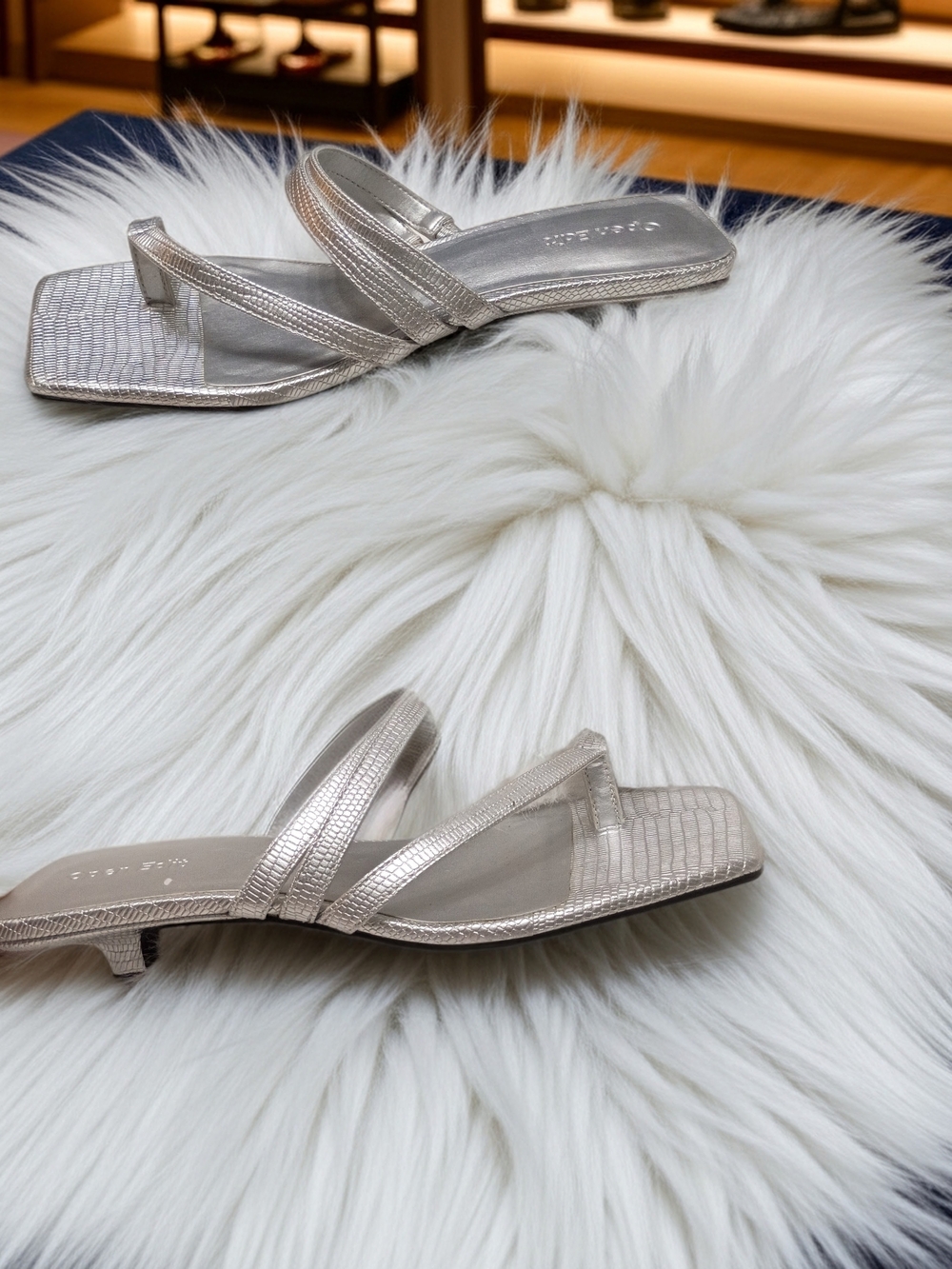 New Open Edit Metallic Silver Square-Toe Kitten Heel Sandals With Toe Strap 7M